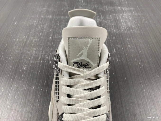 Rep Onekick AQ9129-001 Moments Frozen 4 Air Jordan 0708